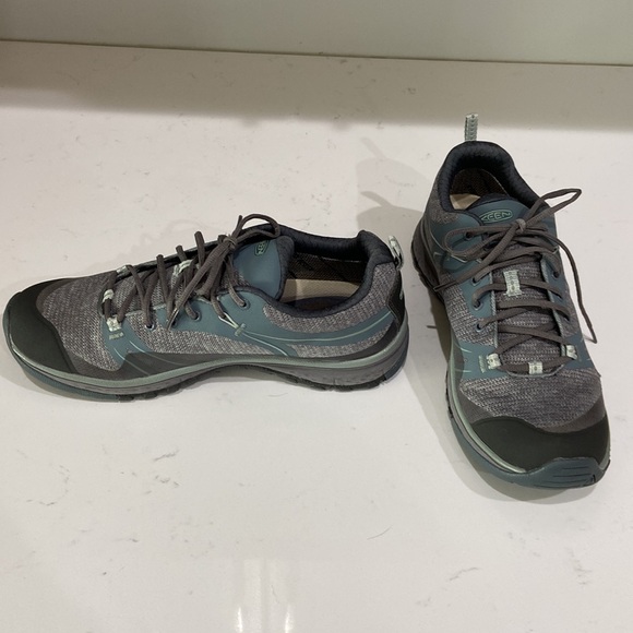 Keen Women’s Terradora WP Style 1019878 Stormy Weather / Wrought Iron size 8 - Picture 4 of 17
